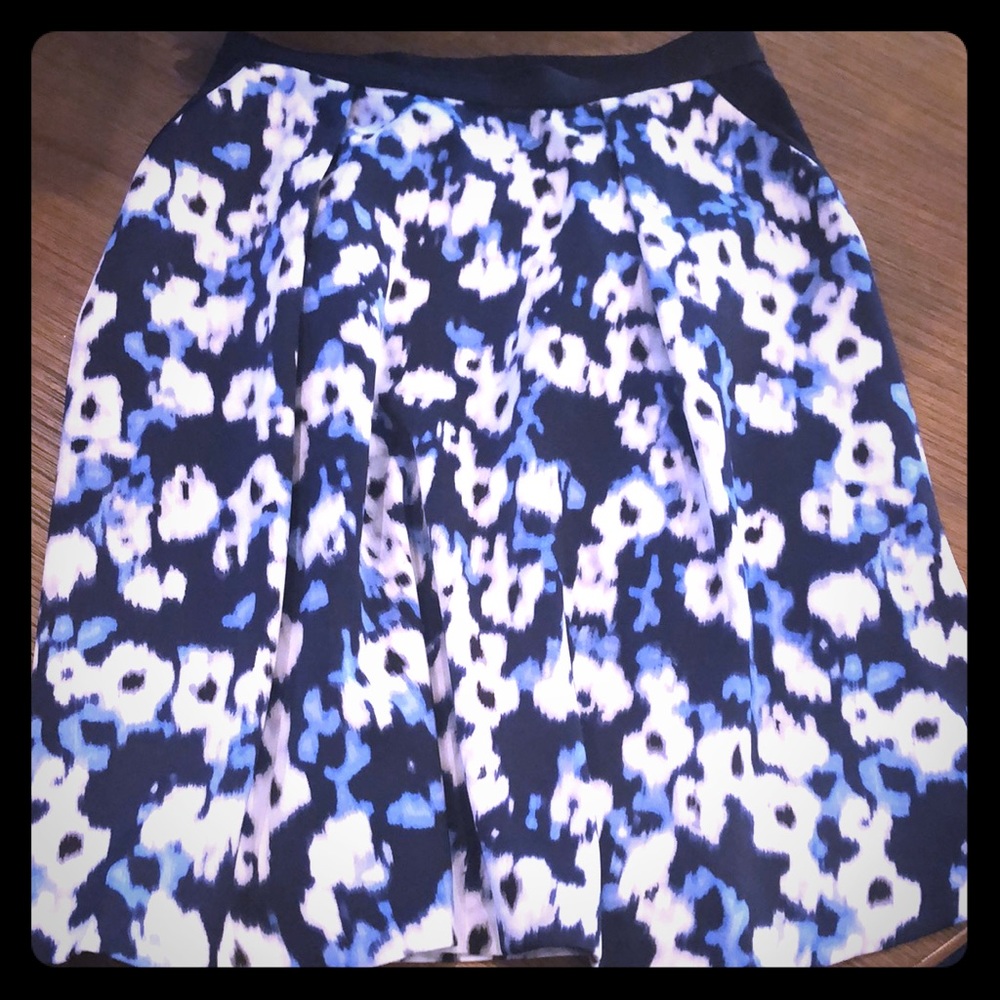 Ellen Tracy pleated a-line skirt in navy